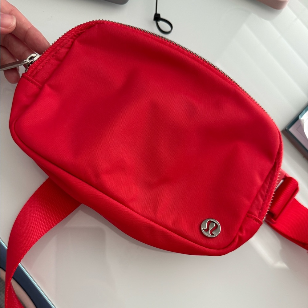 Lululemon belt bag in red